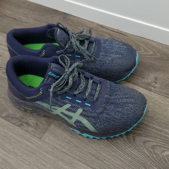 ASICS running shoe - womens - Picture 1 of 5